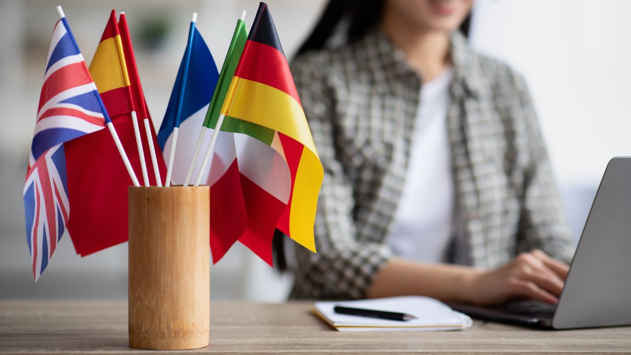 Ufu oferece curso gratuito de linguas estrangeiras para adolescentes