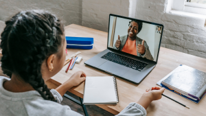 Instituto Federal de Minas Gerais oferece cursos gratuitos de inglês 100% online