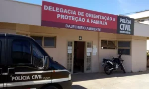 Pornografia Infantil em app