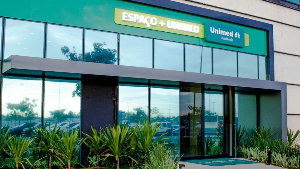 Fachada do Espaço+Unimed no Uberlândia Shopping