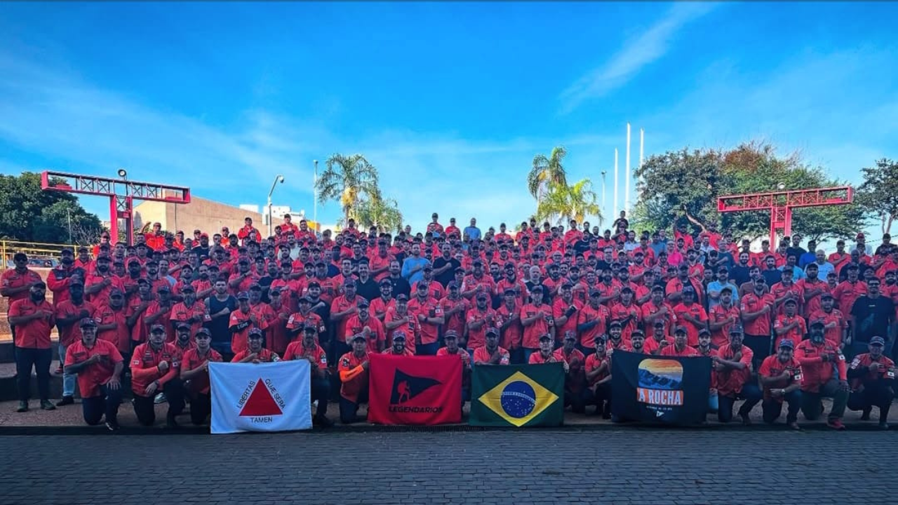 Homens de diferentes religiões e trajetórias se reuniram em Uberlândia para uma imersão promovida pelo movimento Legendários. Crédio Homens de diferentes religiões e trajetórias se reuniram em Uberlândia para uma imersão promovida pelo movimento Legendários. Crédio