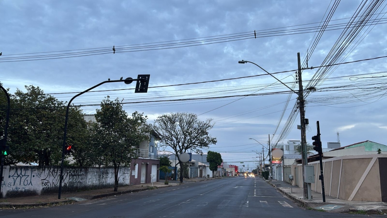 Triângulo Mineiro amanhece com dia mais frio do ano e registra 4,3 °C na zona rural Triângulo Mineiro amanhece com dia mais frio do ano e registra 4,3 °C na zona rural