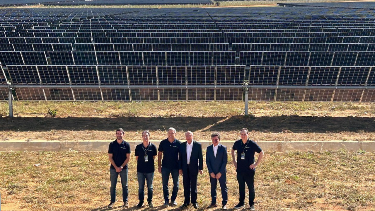 Minas Gerais amplia protagonismo na energia solar com megaprojeto em Arinos e pressões por avanços na distribuição elétrica