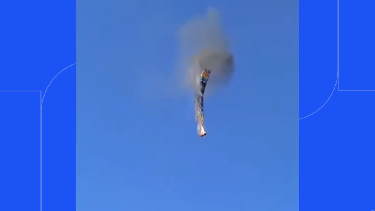 Balão pega fogo em SC e despenca do ar 