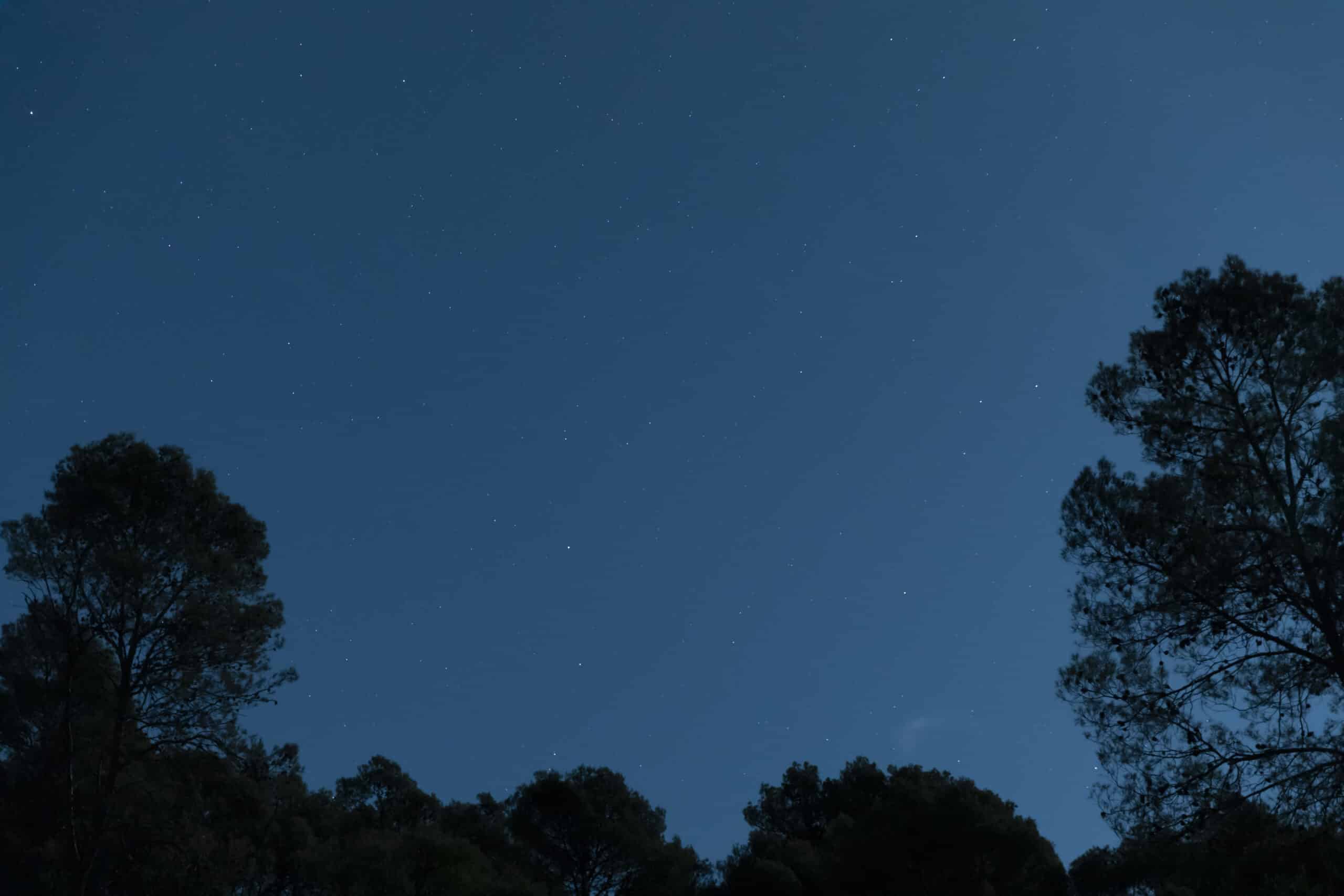 Solstício de inverno causa a noite mais longa do ano.