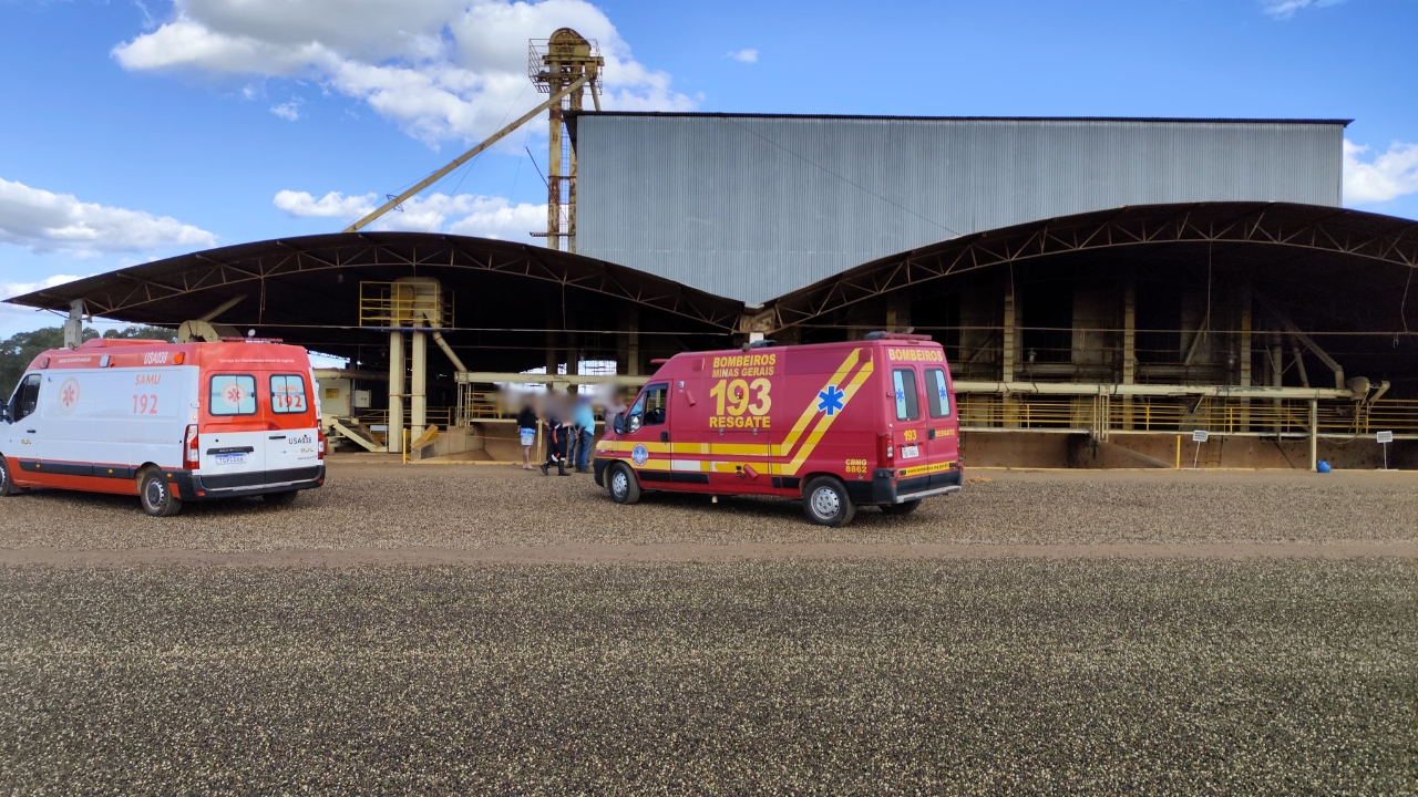 Trabalhador morre soterrado em tulha de café em Monte Carmelo, no Alto Paranaíba Trabalhador morre soterrado em tulha de café em Monte Carmelo, no Alto Paranaíba