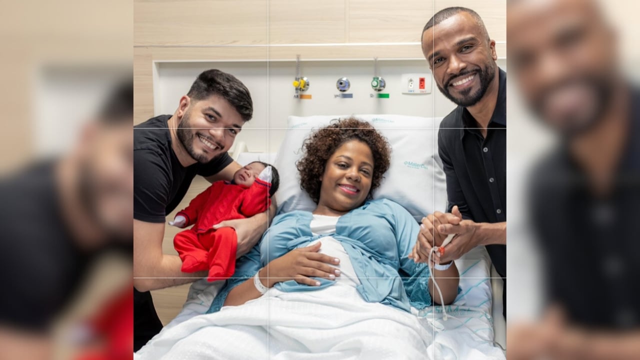 Alexandre Pires com seu primeiro neto