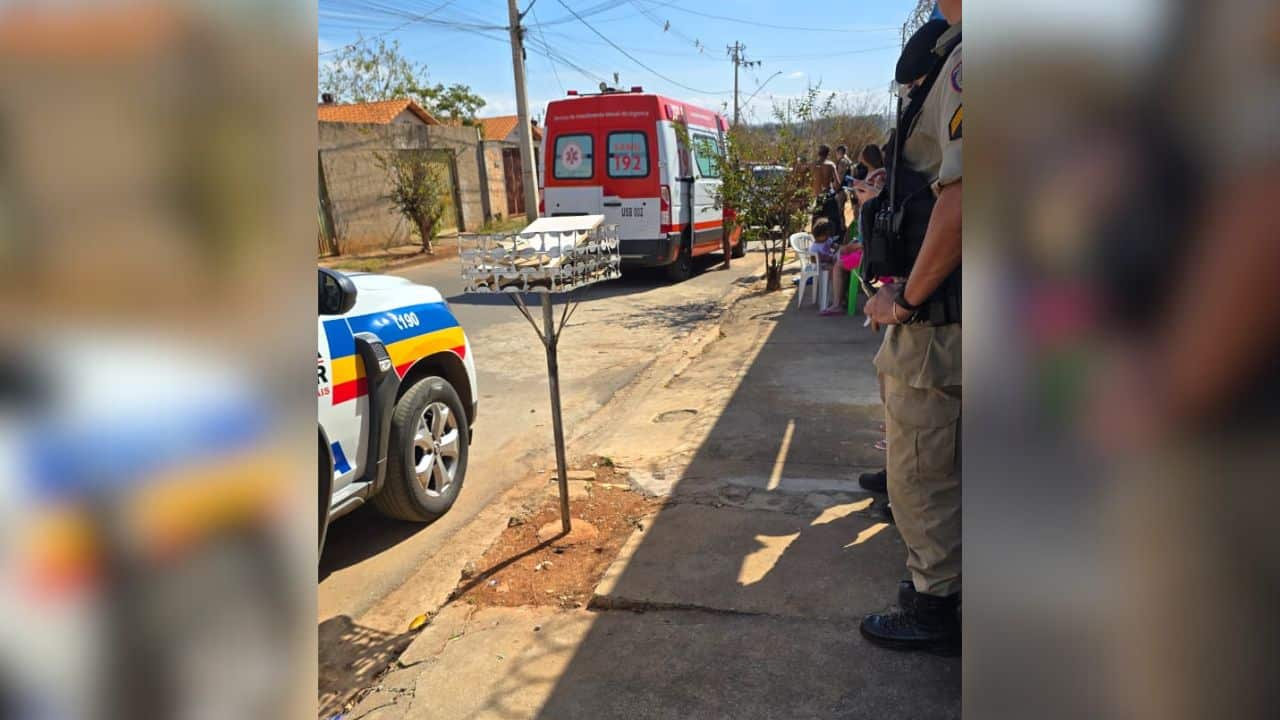 Polícia Militar e SAMU foram acionados para caso do recém-nascido ferido após briga familiar em rua de Patos de Minas