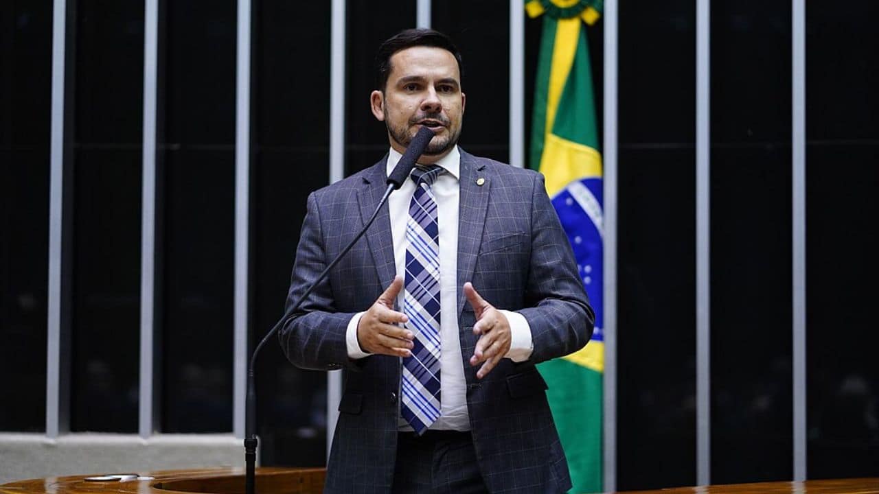 Deputado federal Capitão Alberto Neto (PL-AM), relator do projeto de lei de castração química voluntária para estupradores.