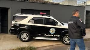 Viatura da Polícia Civil