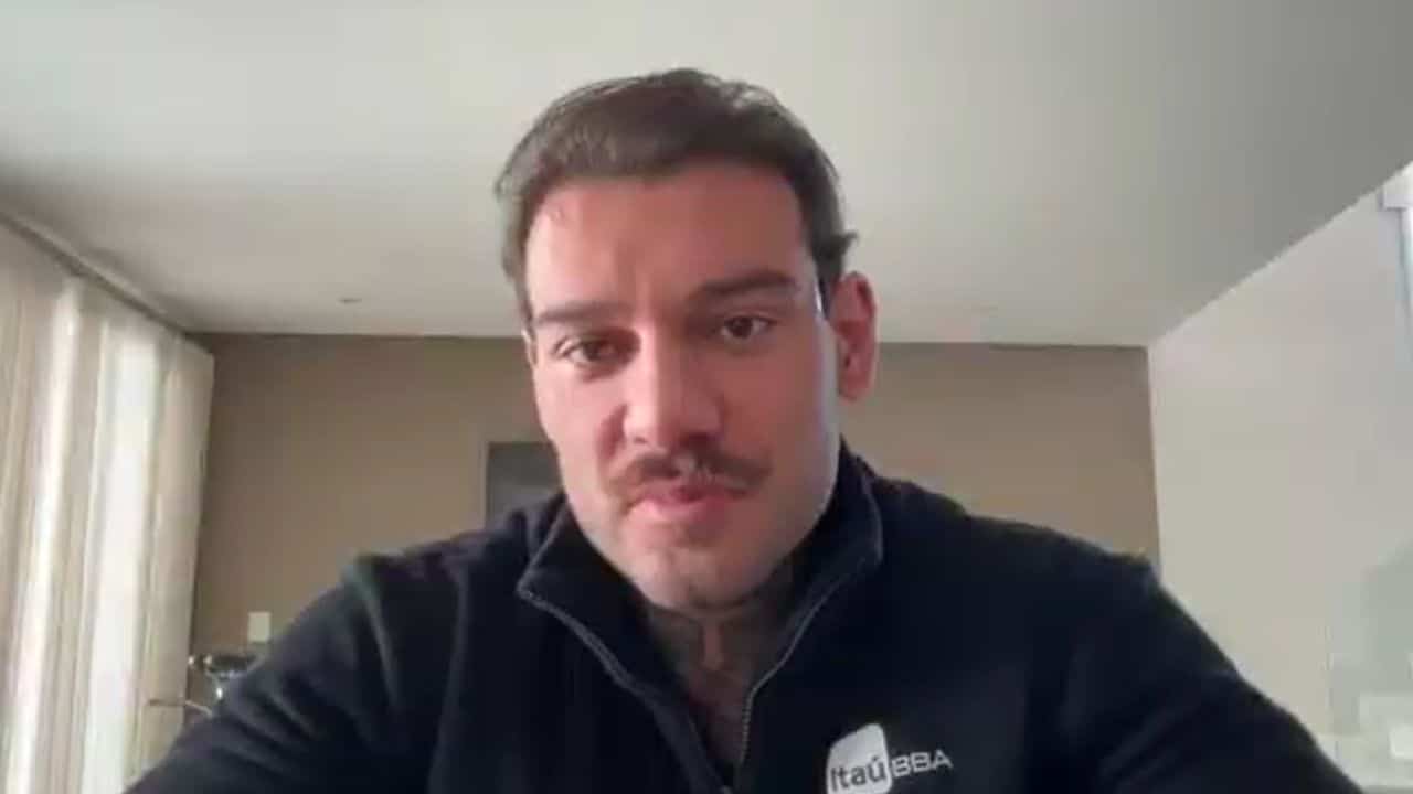 Lucas Lucco em depoimento à Polícia Civil