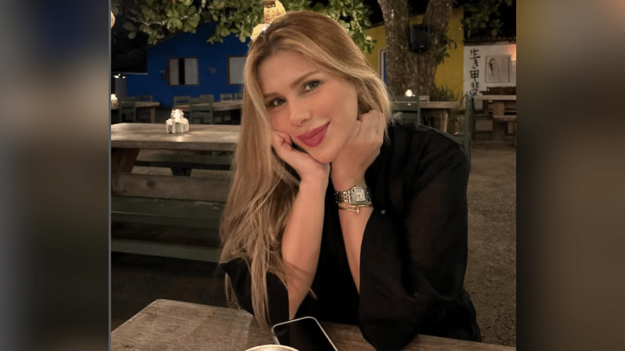 Influencer Karoline Leão ajuíza ação contra companhia aérea após ter mala violada com itens de luxo