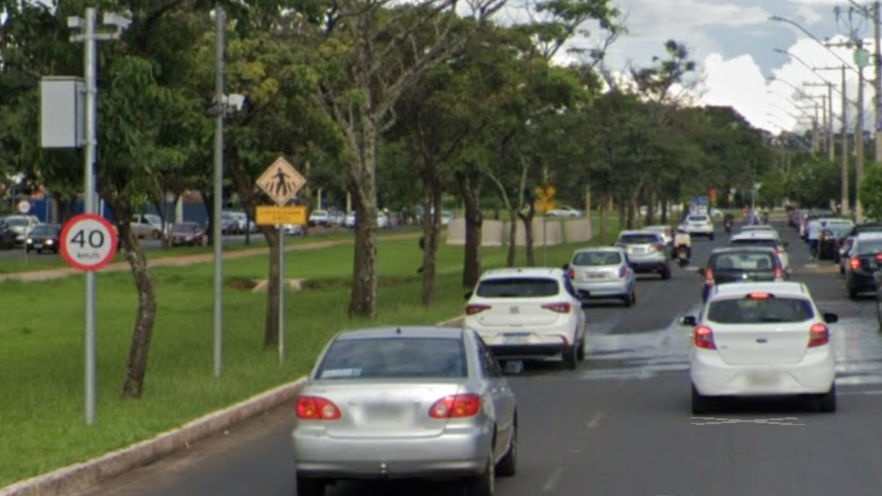 Anselmo Alves tem radar com maior número de multas de trânsito em Uberlândia e um dos pontos está instalado em frente ao Pátio Sabiá Anselmo Alves tem radar com maior número de multas de trânsito em Uberlândia e um dos pontos está instalado em frente ao Pátio Sabiá