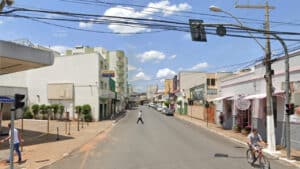 Rua na cidade de Patos de Minas em que caso foi registrado