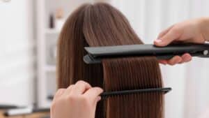 Anvisa alerta sobre progressiva com formol