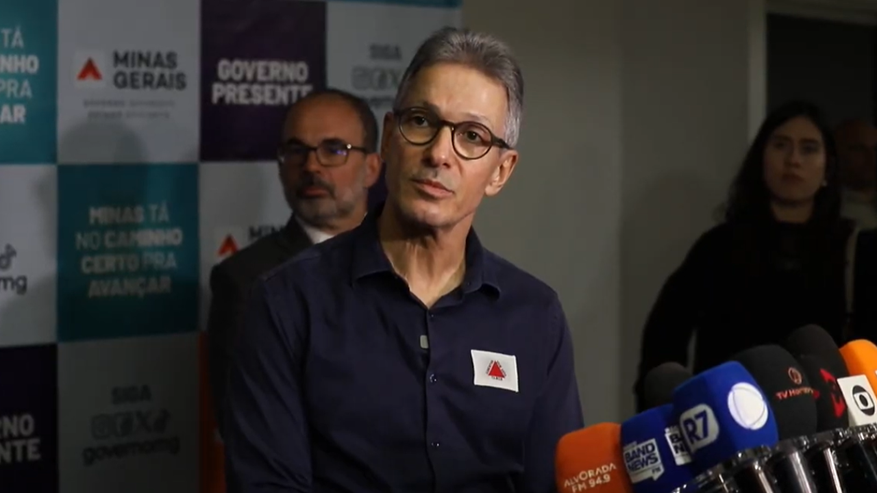 Governador Romeu Zema em coletiva de imprensa sobre tarifaço de Trump