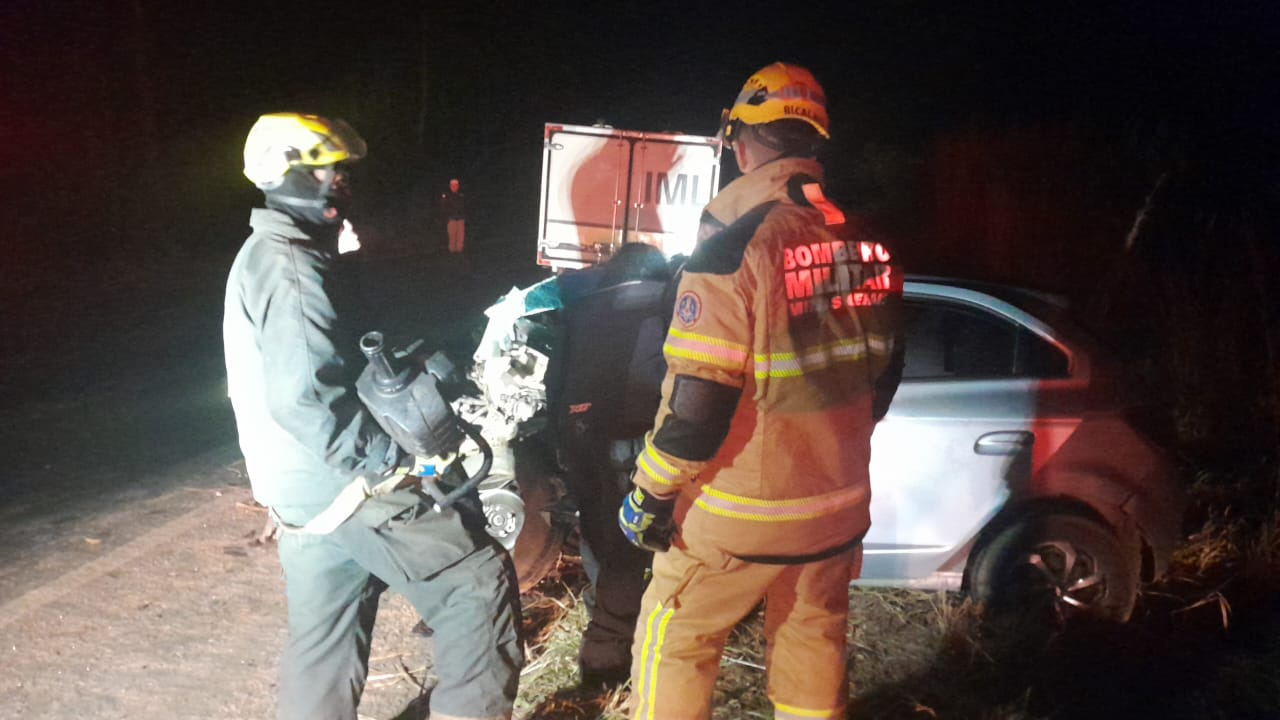 Motorista morre após acidente entre carro e caminhão na rodovia MG-354, entre São Gotardo e BR-262