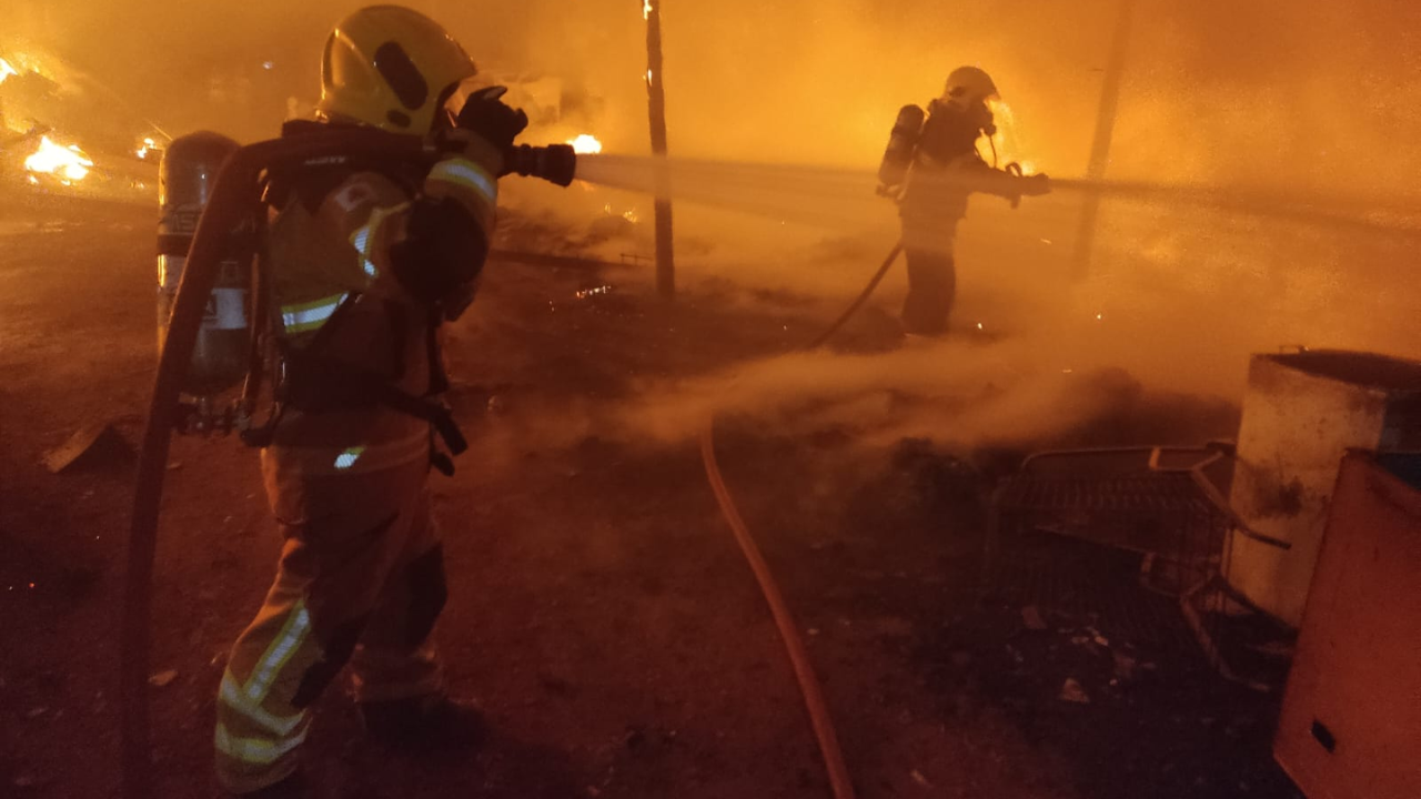 Incêndio de grandes proporções Incêndio de grandes proporções