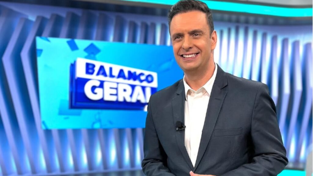 Raphael dos Anjos no estúdio do Balanço Geral Raphael dos Anjos no estúdio do Balanço Geral
