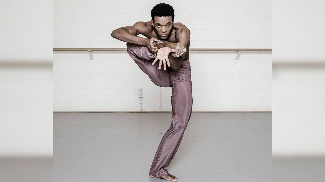 Uberlândia é cidade natal de artistas como o bailarino Daniel Robert Uberlândia é cidade natal de artistas como o bailarino Daniel Robert