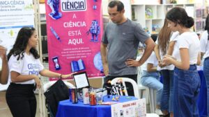 "A ciência está aqui" promove a divulgação cientifica com linguagem acessível para toda a população