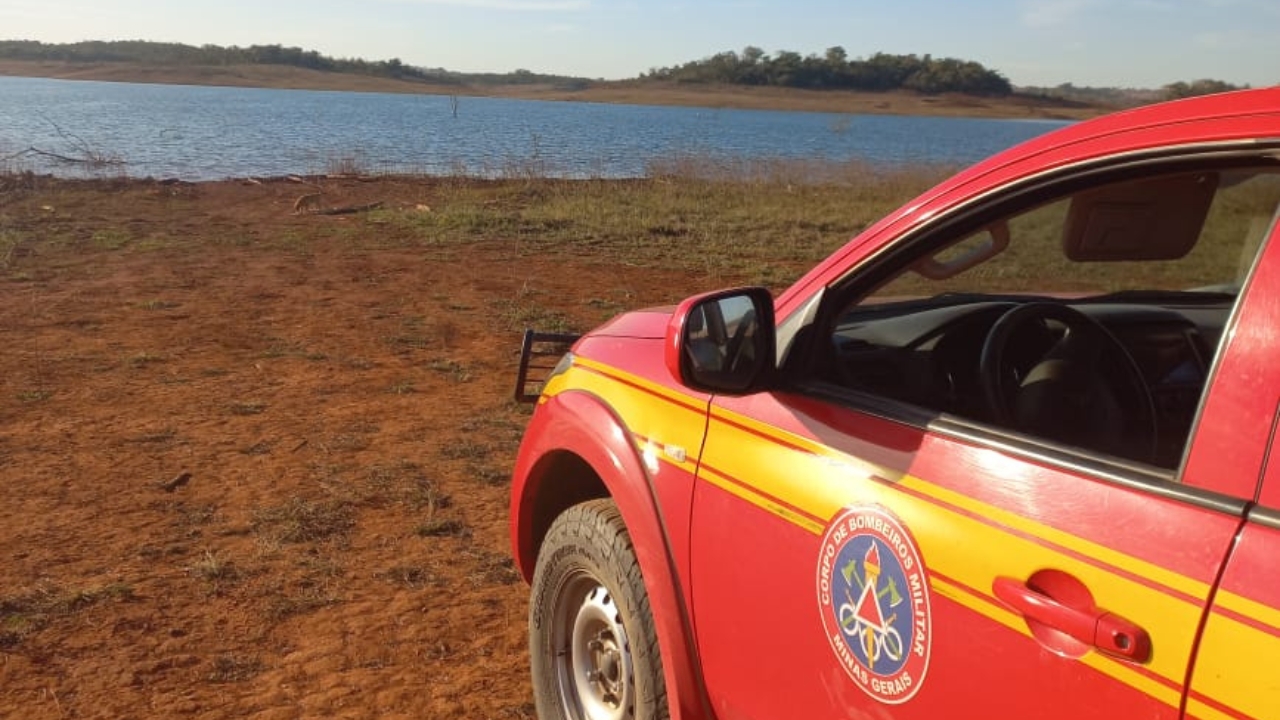 Homem se afogou em represa ao tentar recuperar barco levado pelo vento: busca mobilizou bombeiros Homem se afogou em represa ao tentar recuperar barco levado pelo vento: busca mobilizou bombeiros