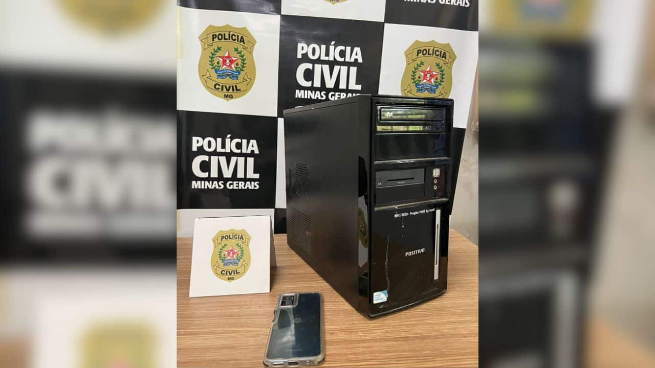 Aparelhos apreendidos em casa de idoso suspeito de envolvimento em estupro de vulnerável