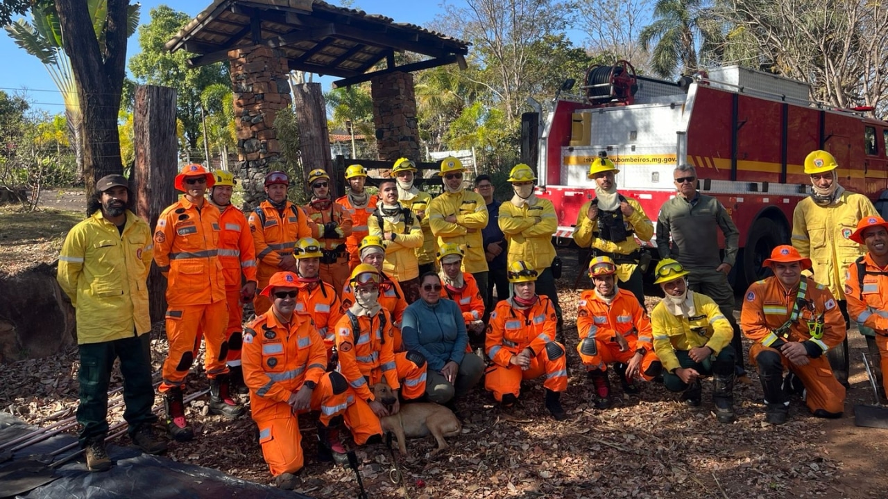 cerca de 20 pessoas envolvidas na queima planejada no Parque do Pau Furado
