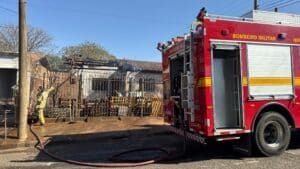 Incêndio em casa do Ibama mobiliza bombeiros em Uberlândia