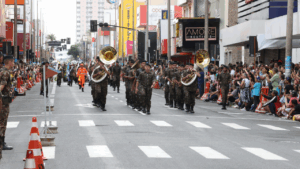 desfile da Independência em Uberlândia
