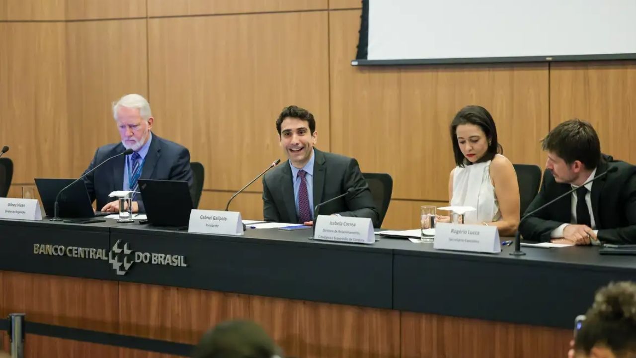 Banco Central decide pela limitação do PIX