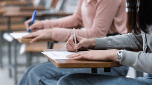 Concurso público oferece vagas para diferentes cargos com salários de até R$ 19 mil