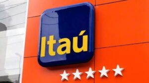 Itaú faz demissões em massa