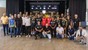 Elenco do Praia Clube