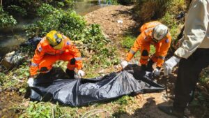 Cadáver em avançado estado de decomposição encontrado no bairro Lagoinha, em Uberlândia