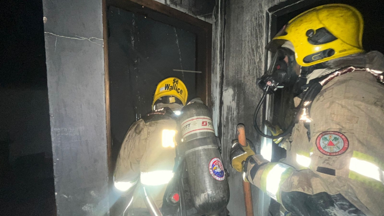 Incêndio em residência no Shopping Park mobiliza Bombeiros na madrugada em Uberlândia