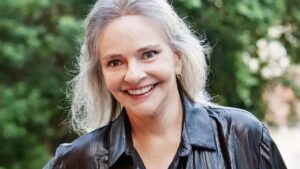 Morre Angela Ro Ro aos 75 anos
