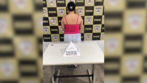 Prisão em Uberaba por extorsão; mulher ameaçava vazar fotos íntimas de cliente para sua esposa