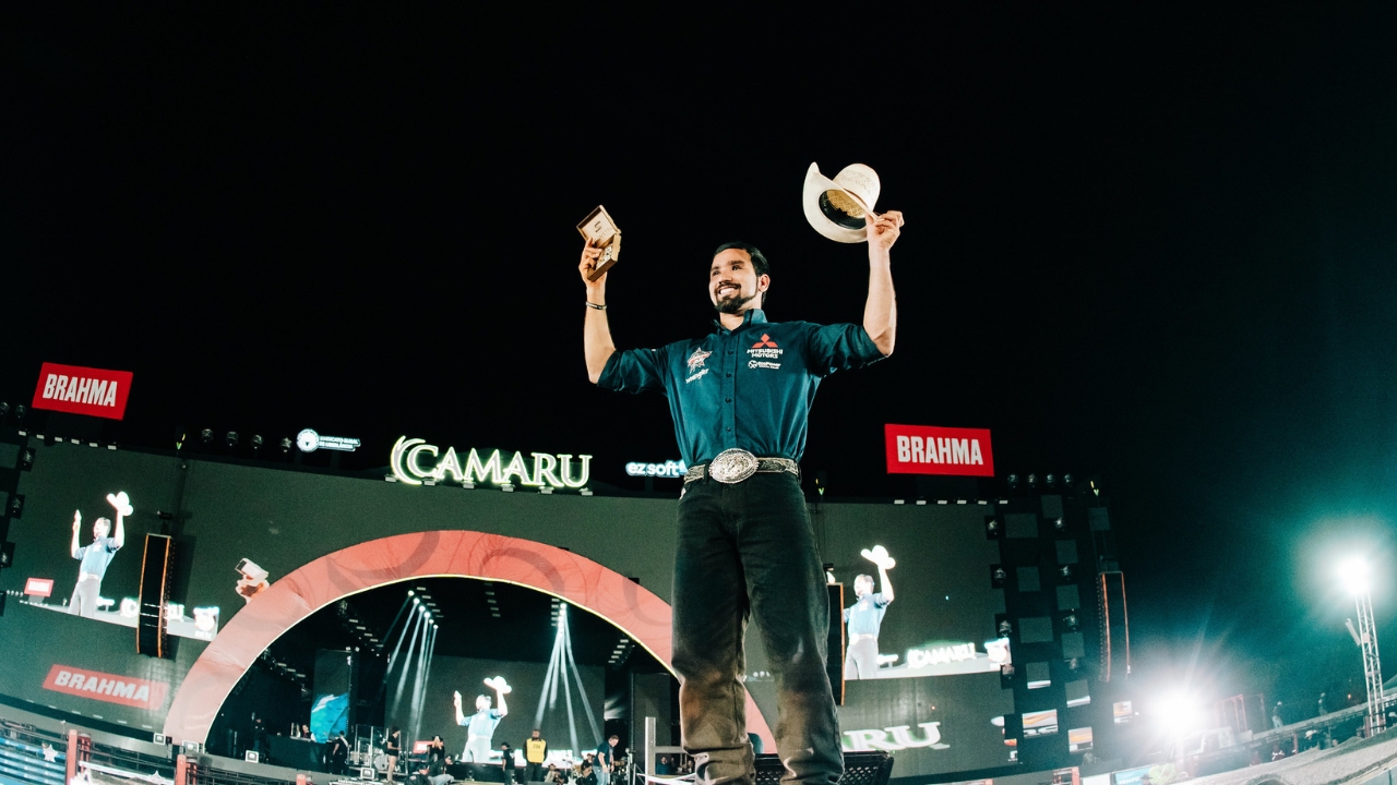 Cleber Henrique é bicampeão do Camaru 2025 e líder da PBR Brasil Cleber Henrique é bicampeão do Camaru 2025 e líder da PBR Brasil