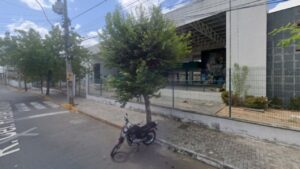 Fachada da Escola Estadual Luís Felipe, em Sobral, no interior do Ceará, onde teve o tiroteio em escola do Ceará