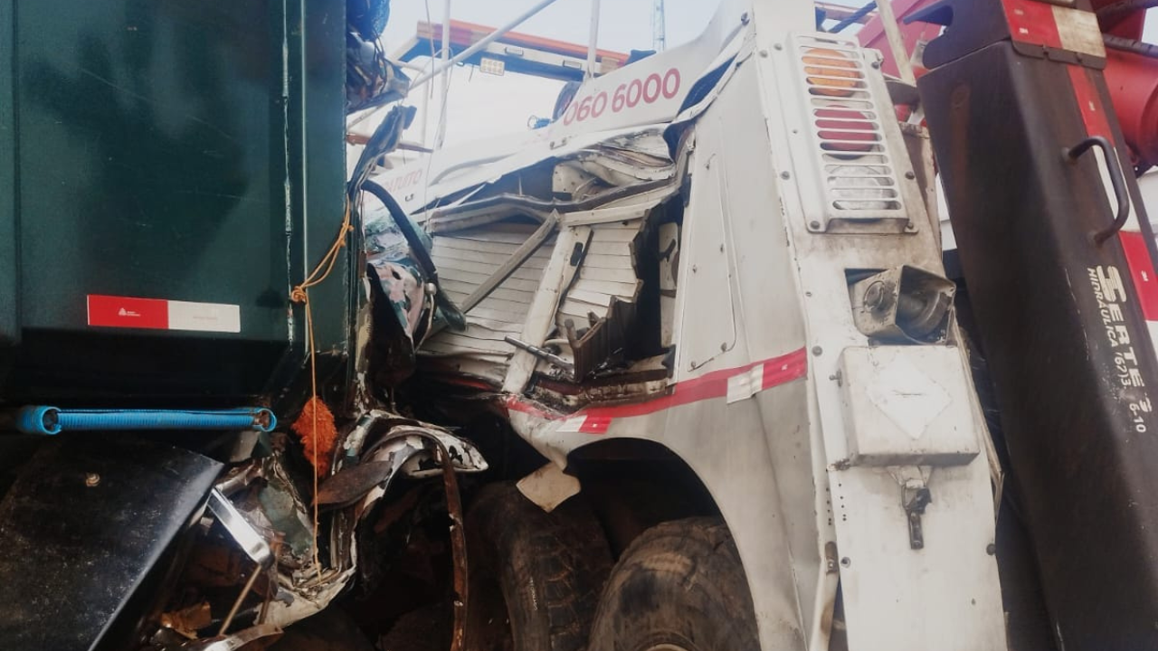Guincho da Triunfo Concebra se envolve em acidente na BR-153 em Frutal