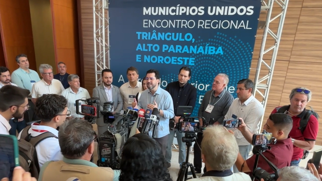 Prefeitos do Triângulo e Alto Paranaíba Prefeitos do Triângulo e Alto Paranaíba; O prefeito de Patrocínio e presidente da Amapar, Gustavo Brasileiro, ressaltou que o diálogo entre gestores é essencial - Crédito: TV Paranaíba/Reprodução