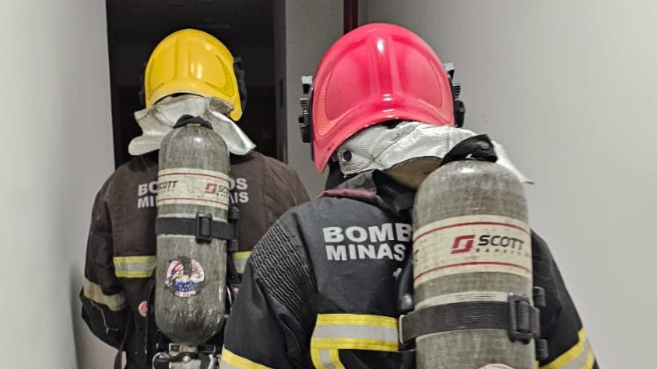 Panelas esquecidas no fogo