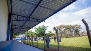 atirar para o alto em Araxá