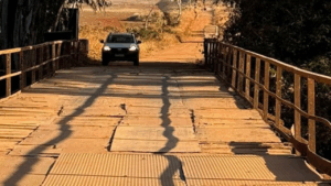 Ponte antiga sobre o Rio Paranaíba será reconstruída