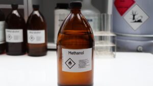 Frascos de metanol - Falsificação de bebidas poderá ser enquadrado em crime hediondo
