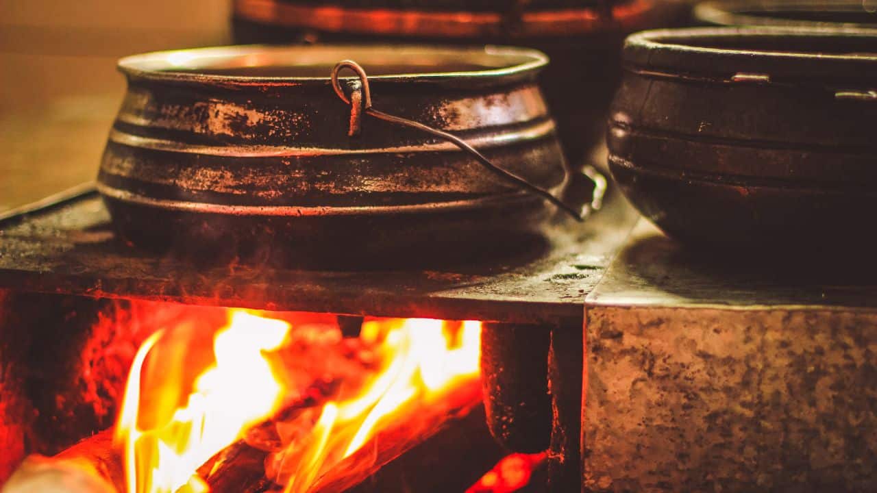 Fogão a lenha acesso