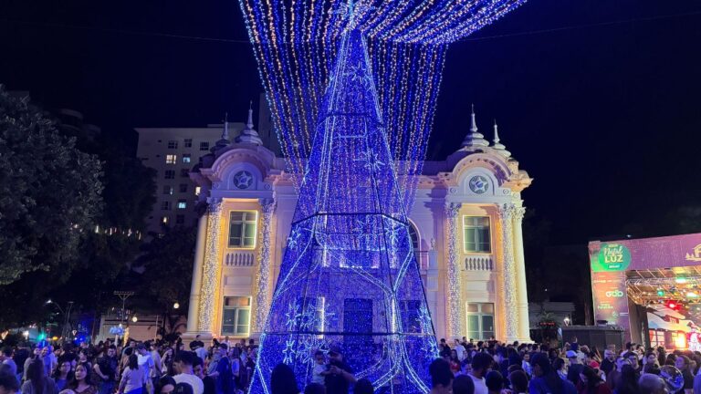 Vila de Natal na Clarimundo Carneiro