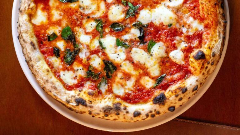 Pizzaria mineira fica entre 25 melhores