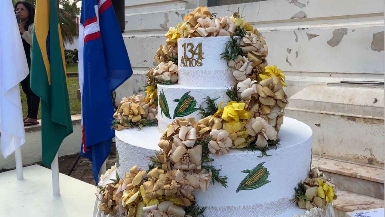Patos de Minas celebra 134 anos Patos de Minas celebra 134 anos